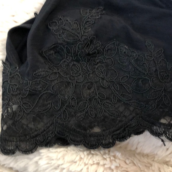 Gorgeous black bathing suit top with tags - Picture 6 of 6